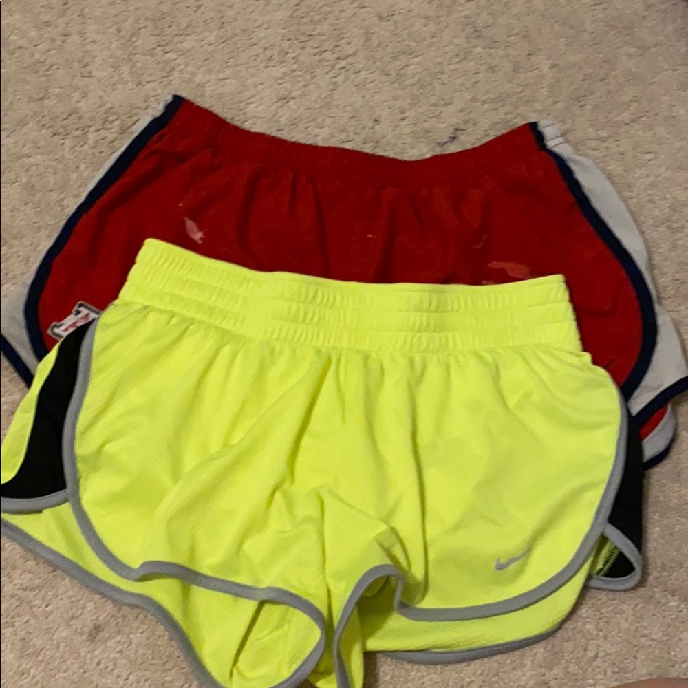Nike shorts bundle (2)